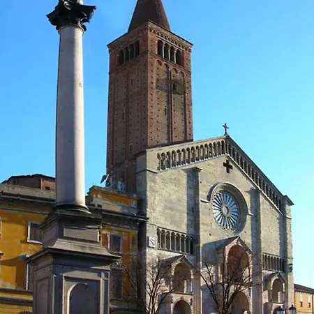 Apartmán In The Heart Of Piazza Cavalli *
